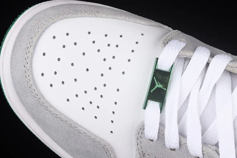 All categories Air Jordan Jordan series basketball shoes Air Jordan 1 Mid G version pure original Air Jordan 1 Mid AJ1 Joe 1 white gray green mid-top basketball shoes DC7294-103